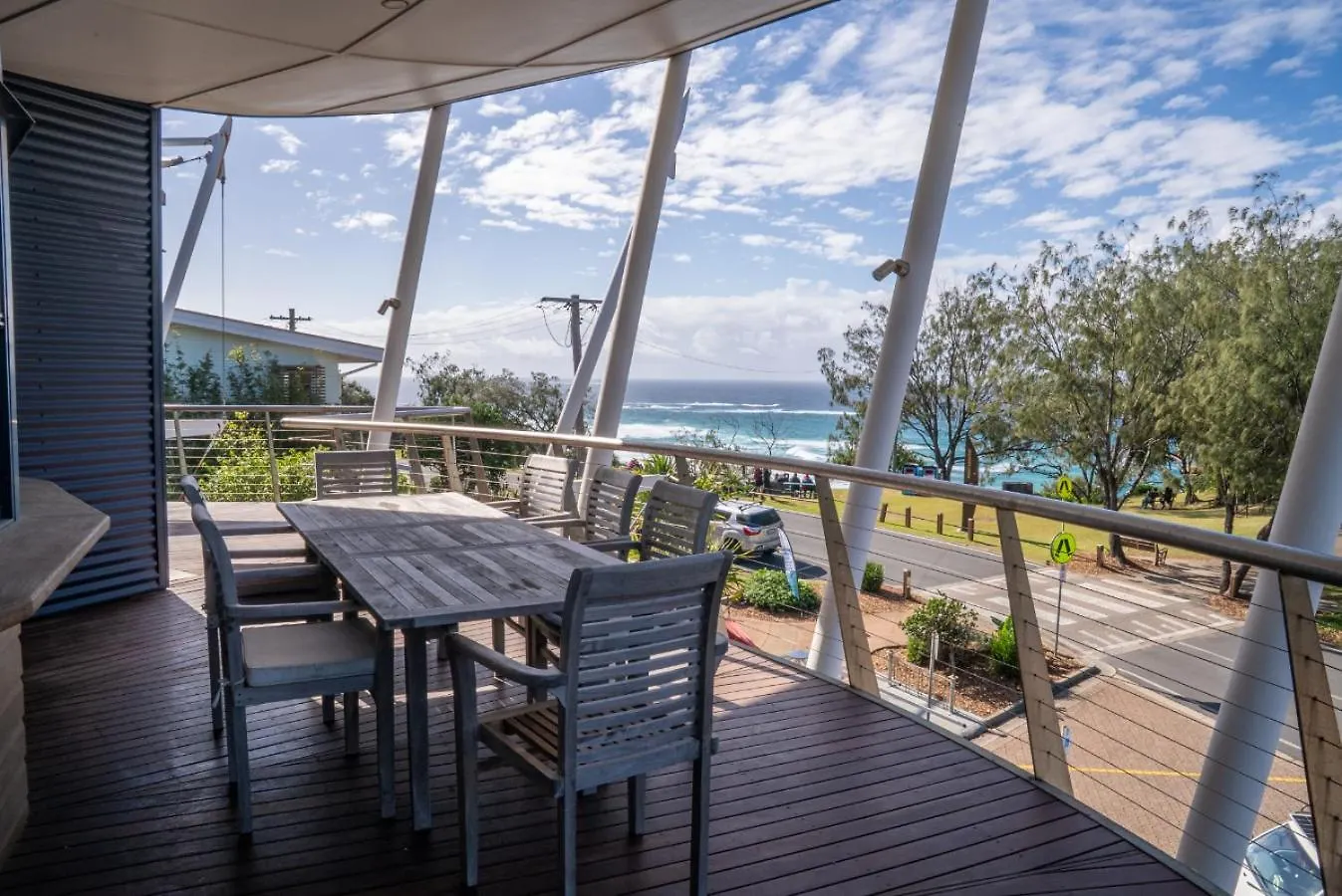 Saltwater 1 - Penthouse Apartment With Ocean Views - Sleeps 6 Point Lookout
